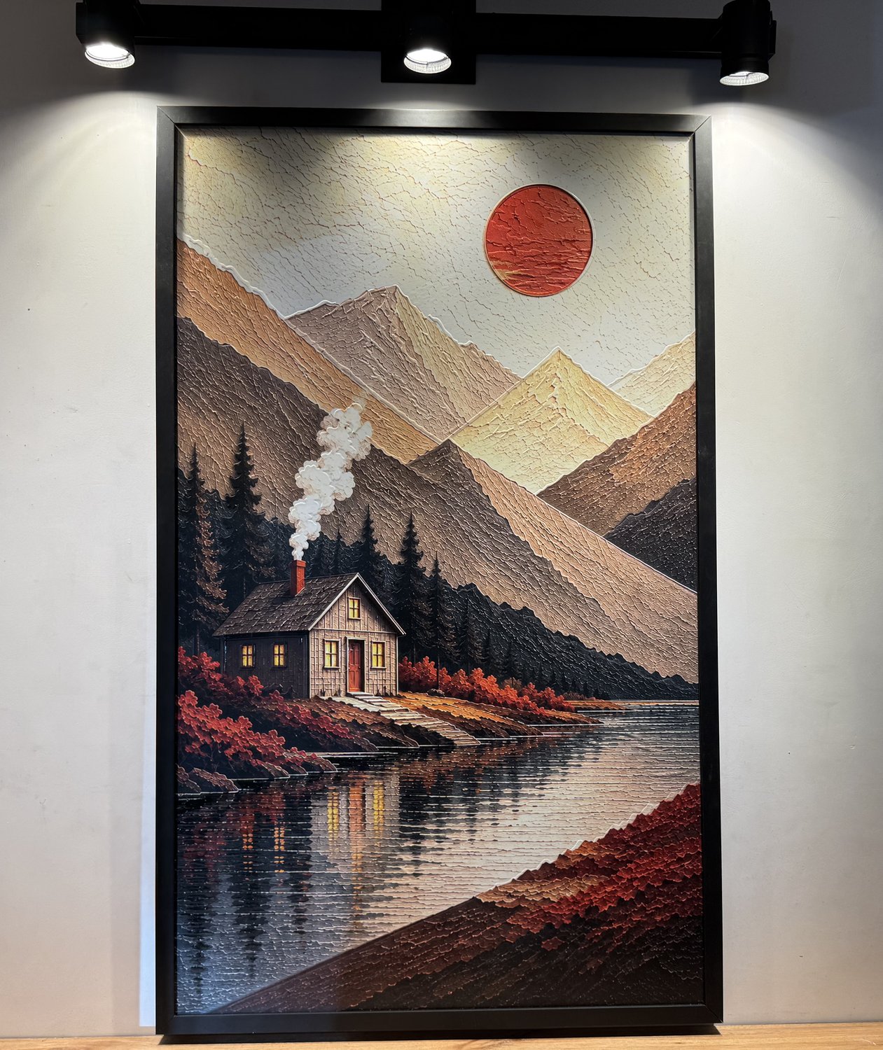 Refugio Interior, obra en relieve colgada e iluminada